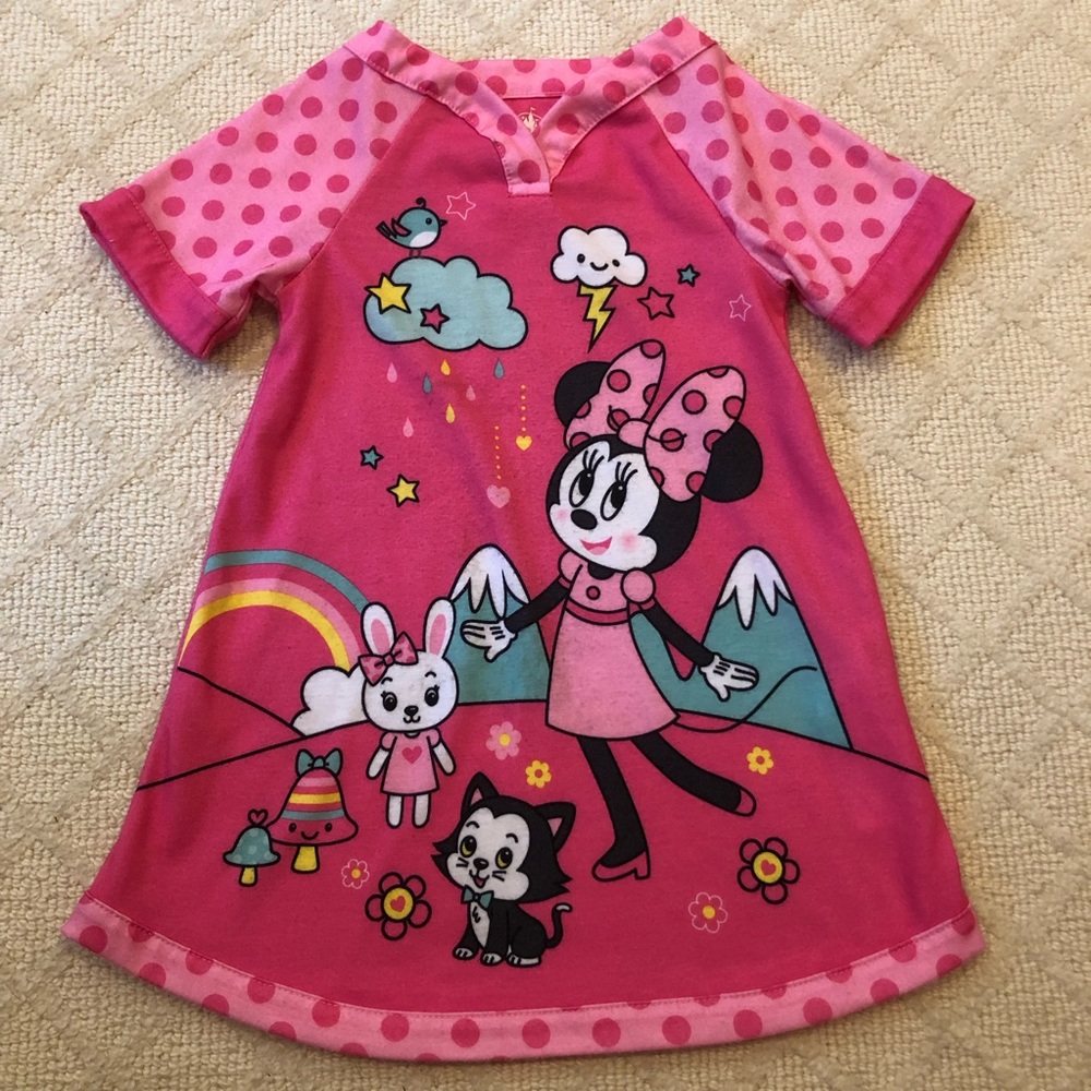 Disney Minnie Mouse nightgown